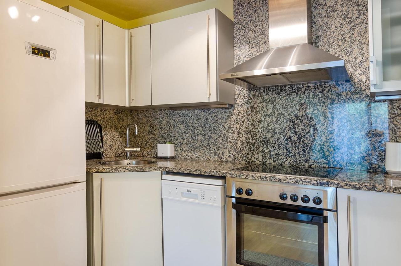 Devesa Park Apartment With Private Parking Girona Ngoại thất bức ảnh